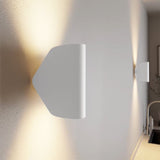 Sevara - Strakke Wandlamp